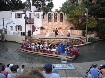 Arneson_theater Arneson_theater